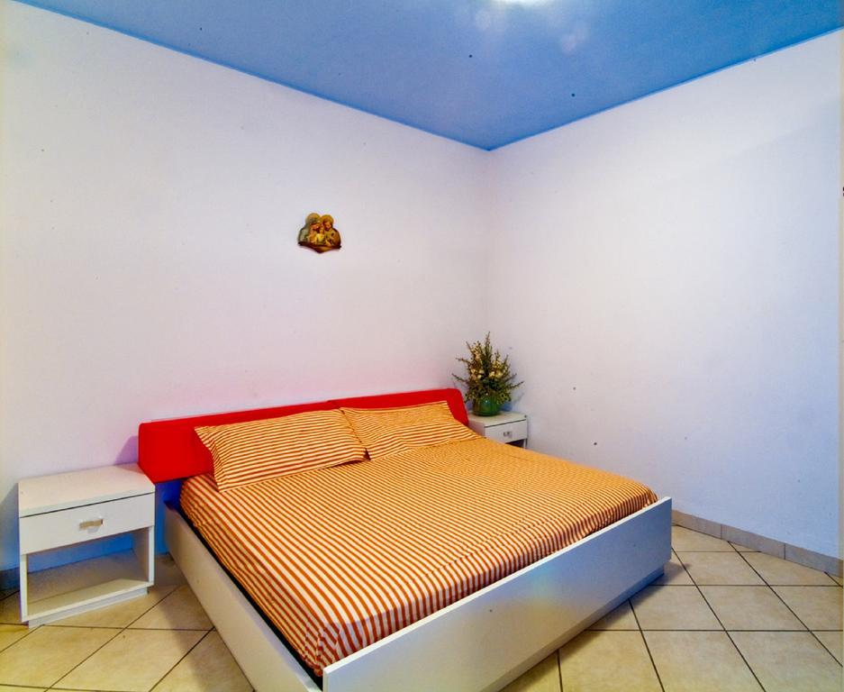 Residence Giuliana Μπιμπιόνε Εξωτερικό φωτογραφία