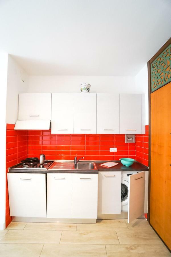 Residence Giuliana Μπιμπιόνε Εξωτερικό φωτογραφία