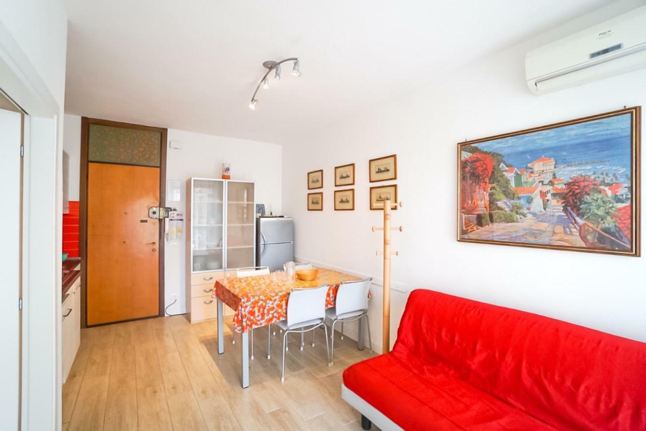 Residence Giuliana Μπιμπιόνε Εξωτερικό φωτογραφία